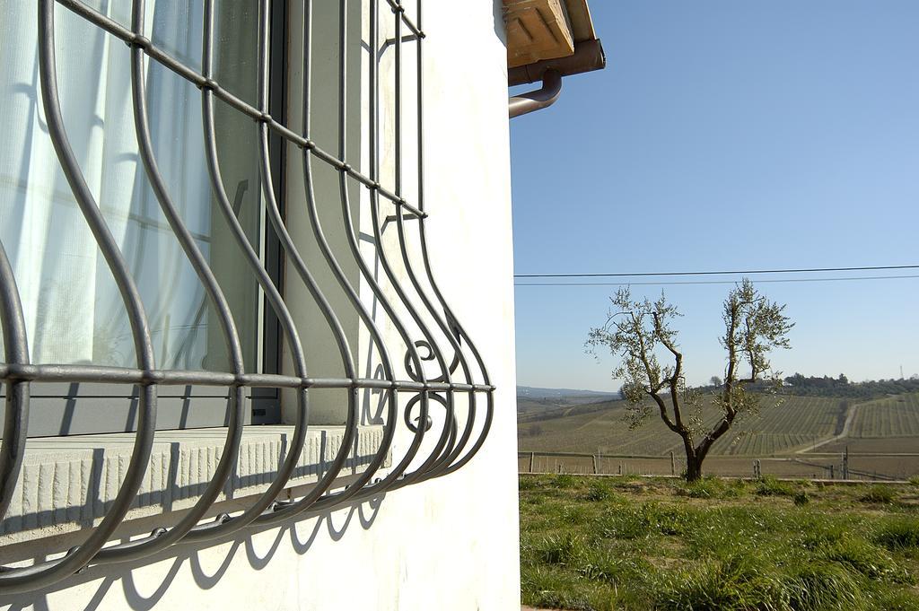 Agriturismo Spazzavento Винчи Экстерьер фото
